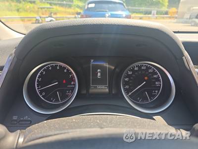 2024 Toyota Camry LE - zdjęcie 12 z 37 - miniatura