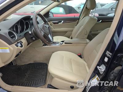 2014 Mercedes-Benz C 300 4MATIC Sedan - zdjęcie 7 z 18 - miniatura