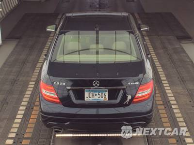 2014 Mercedes-Benz C 300 4MATIC Sedan - zdjęcie 5 z 18 - miniatura