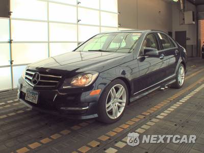 2014 Mercedes-Benz C 300 4MATIC Sedan - zdjęcie 1 z 18 - miniatura