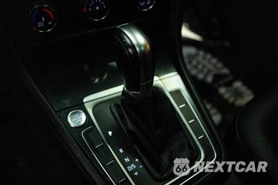 2018 Volkswagen Golf - zdjęcie 19 z 30 - miniatura