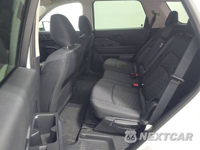 2024 Nissan Pathfinder SV - zdjęcie 13 z 22 - miniatura