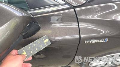 2018 Toyota Camry Hybrid LE - zdjęcie 30 z 34 - miniatura