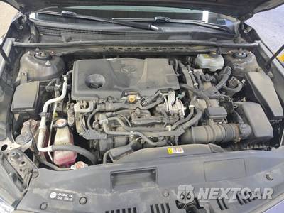 2018 Toyota Camry Hybrid LE - zdjęcie 15 z 34 - miniatura