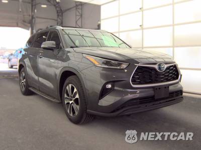 2021 Toyota Highlander Hybrid XLE - zdjęcie 4 z 47 - miniatura