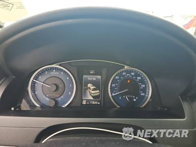 2016 Toyota Camry XLE - zdjęcie 12 z 24 - miniatura