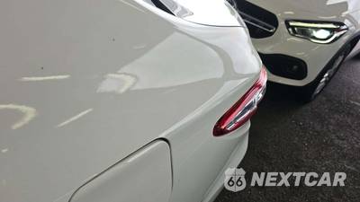 2016 Toyota Camry XLE - zdjęcie 18 z 24 - miniatura