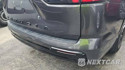 2024 Toyota Sequoia Platinum - zdjęcie 22 z 23 - miniatura