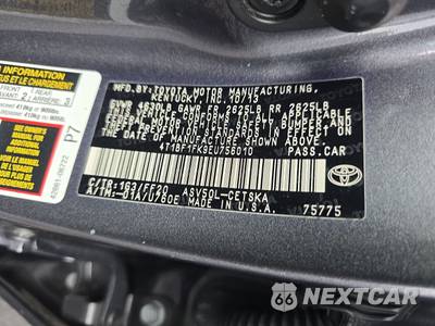 2014 Toyota Camry SE - zdjęcie 14 z 30 - miniatura