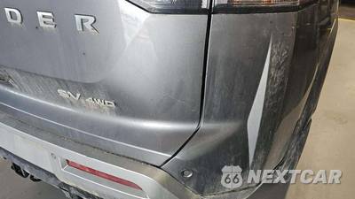 2024 Nissan Pathfinder SV - zdjęcie 32 z 33 - miniatura