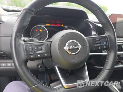 2024 Nissan Pathfinder SV - zdjęcie 10 z 33 - miniatura