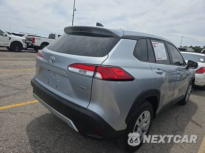 2022 Toyota Corolla Cross L - zdjęcie 4 z 39 - miniatura