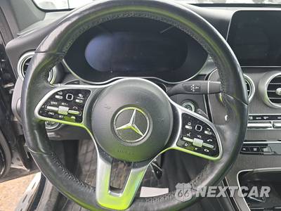 2021 Mercedes-Benz GLC 300 4MATIC - zdjęcie 10 z 19 - miniatura