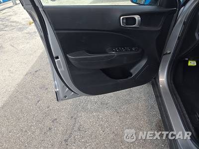 2025 Hyundai SEL - zdjęcie 9 z 17 - miniatura