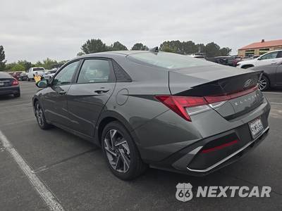 2025 Hyundai Elantra Hybrid SEL Sport - zdjęcie 6 z 28 - miniatura