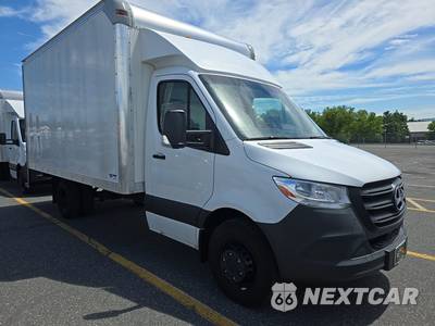2024 Mercedes-Benz Sprinter 4500 Cab Chassis DRW 170.0" WB - zdjęcie 3 z 17 - miniatura