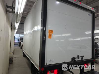 2024 Mercedes-Benz Sprinter 4500 Cab Chassis DRW 144.0" WB - zdjęcie 6 z 18 - miniatura
