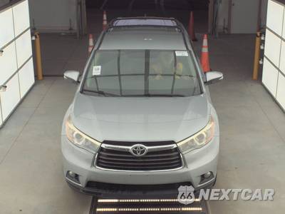 2016 Toyota Highlander LE Plus - zdjęcie 2 z 26 - miniatura