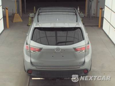 2016 Toyota Highlander LE Plus - zdjęcie 5 z 26 - miniatura