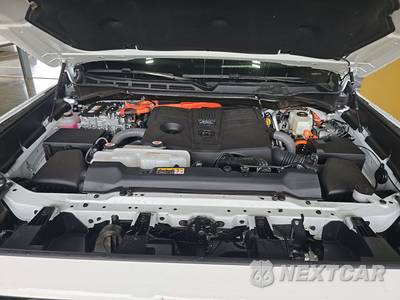 2025 Toyota Sequoia TRD Pro - zdjęcie 16 z 22 - miniatura