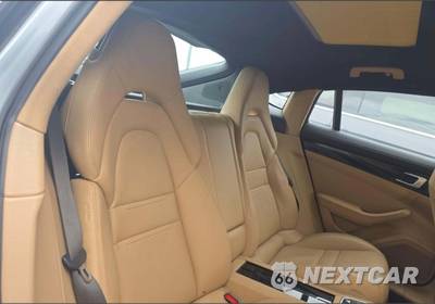 2023 Porsche Panamera 4S - zdjęcie 12 z 13 - miniatura
