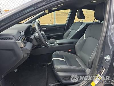 2025 Toyota Camry LE - zdjęcie 13 z 23 - miniatura