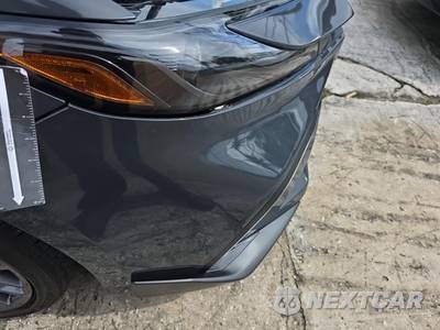 2025 Toyota Camry LE - zdjęcie 20 z 23 - miniatura