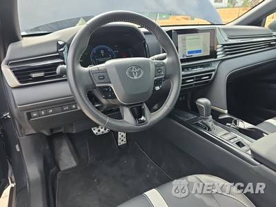 2025 Toyota Camry LE - zdjęcie 14 z 23 - miniatura