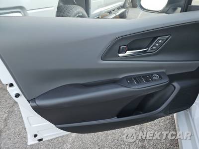 2026 Toyota Prius Limited - zdjęcie 9 z 19 - miniatura