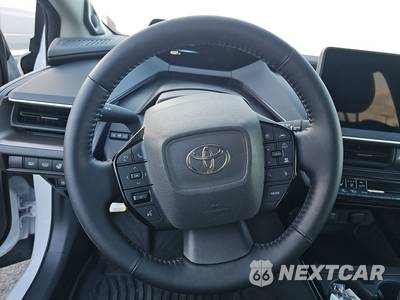 2026 Toyota Prius Limited - zdjęcie 10 z 19 - miniatura