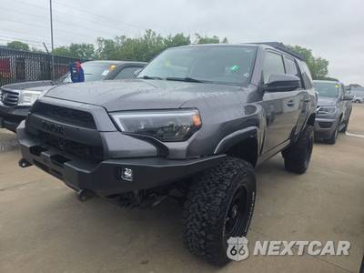 2017 Toyota 4Runner SR5 - zdjęcie 1 z 30 - miniatura