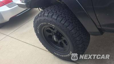 2017 Toyota 4Runner SR5 - zdjęcie 19 z 30 - miniatura
