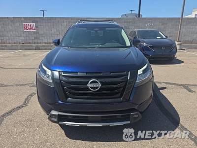 2023 Nissan Pathfinder SL - zdjęcie 2 z 26 - miniatura
