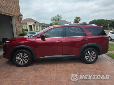 2023 Nissan Pathfinder SL - zdjęcie 8 z 25 - miniatura