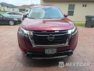 2023 Nissan Pathfinder SL - zdjęcie 2 z 25 - miniatura