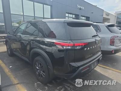 2023 Nissan Pathfinder S - zdjęcie 7 z 27 - miniatura