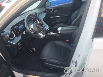 2024 Mercedes-Benz C 300 - zdjęcie 7 z 30 - miniatura