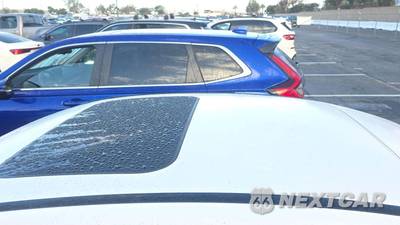 2024 Mercedes-Benz C 300 - zdjęcie 22 z 30 - miniatura