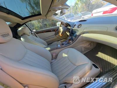 2009 Mercedes-Benz SL 550 Convertible - zdjęcie 8 z 17 - miniatura