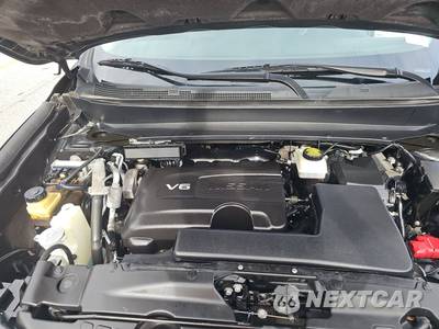 2020 Nissan Pathfinder S - zdjęcie 15 z 18 - miniatura