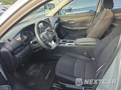 2020 Nissan Sentra SV - zdjęcie 13 z 23 - miniatura