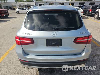 2017 Mercedes-Benz GLC 300 4MATIC - zdjęcie 5 z 17 - miniatura