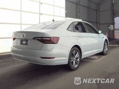 2019 Volkswagen Jetta R-Line - zdjęcie 4 z 24 - miniatura