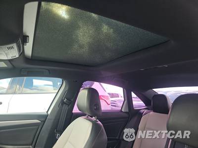 2019 Volkswagen Jetta R-Line - zdjęcie 21 z 24 - miniatura
