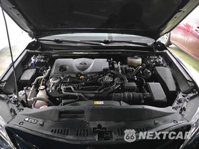 2022 Toyota Camry Hybrid XLE - zdjęcie 12 z 20 - miniatura