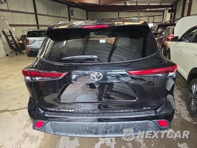 2023 Toyota Highlander XLE - zdjęcie 5 z 18 - miniatura