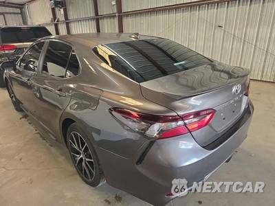 2024 Toyota Camry SE - zdjęcie 6 z 17 - miniatura