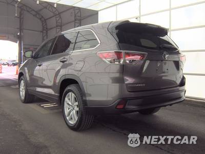 2016 Toyota Highlander LE - zdjęcie 6 z 26 - miniatura