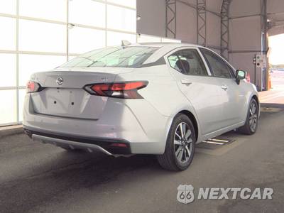 2021 Nissan Versa SV - zdjęcie 4 z 21 - miniatura