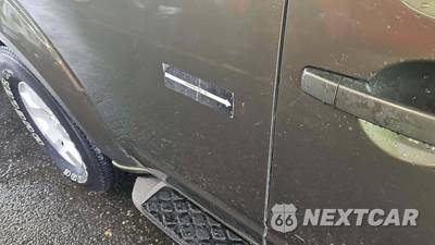 2005 Nissan Pathfinder SE - zdjęcie 22 z 27 - miniatura